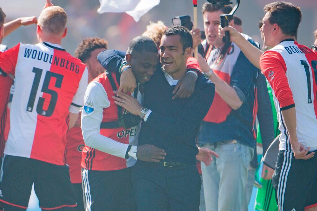 Eljero Elia tweet media