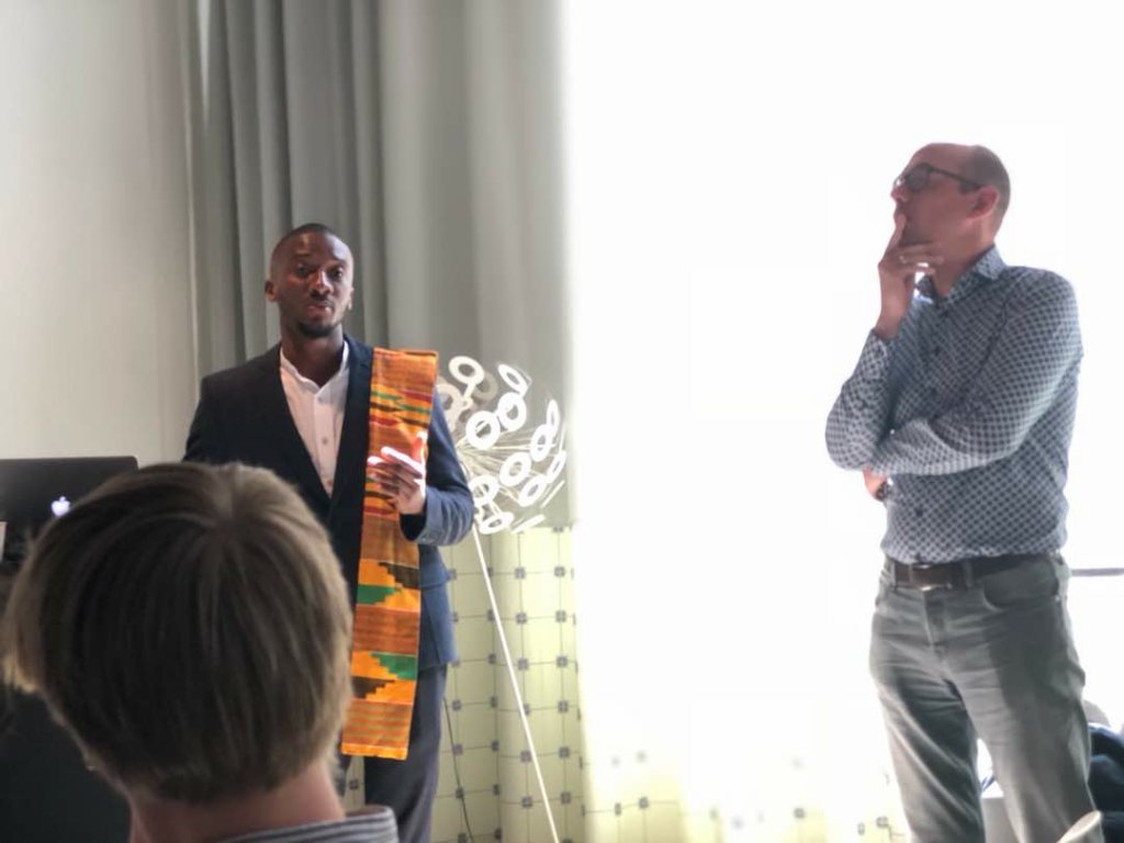 ME_Q_'s tweet photo. Ghana Netherlands Volta Delta Alliance Collaboration@TUdelft#changingtheworld # Tourist &amp; Fishing Wharf#ghana https://t.co/mEho3OhyUS