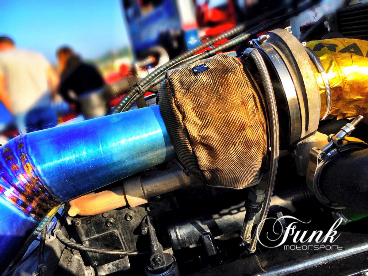 Coletrucksport's tweet image. Our Funk Motorsport Turbo Blanket still looking resplendent on The Beast at Lydden Hill Race Circuit Bhp Performance Show ! 

Visit the home of heat management
@ funkmotorsport.com

#heatmanagementsolutions #raceengine #kevlar #turboblanket #bigturbo #truckracing