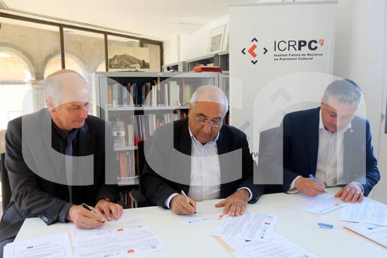 ACNgirona's tweet image. #Conveni per impulsar la recerca i la difusió del #patrimoni #transfronterer a 30 pobles de banda i banda dels Pirineus @Ipatrimoni ht.ly/bu9O30jZ8oW
