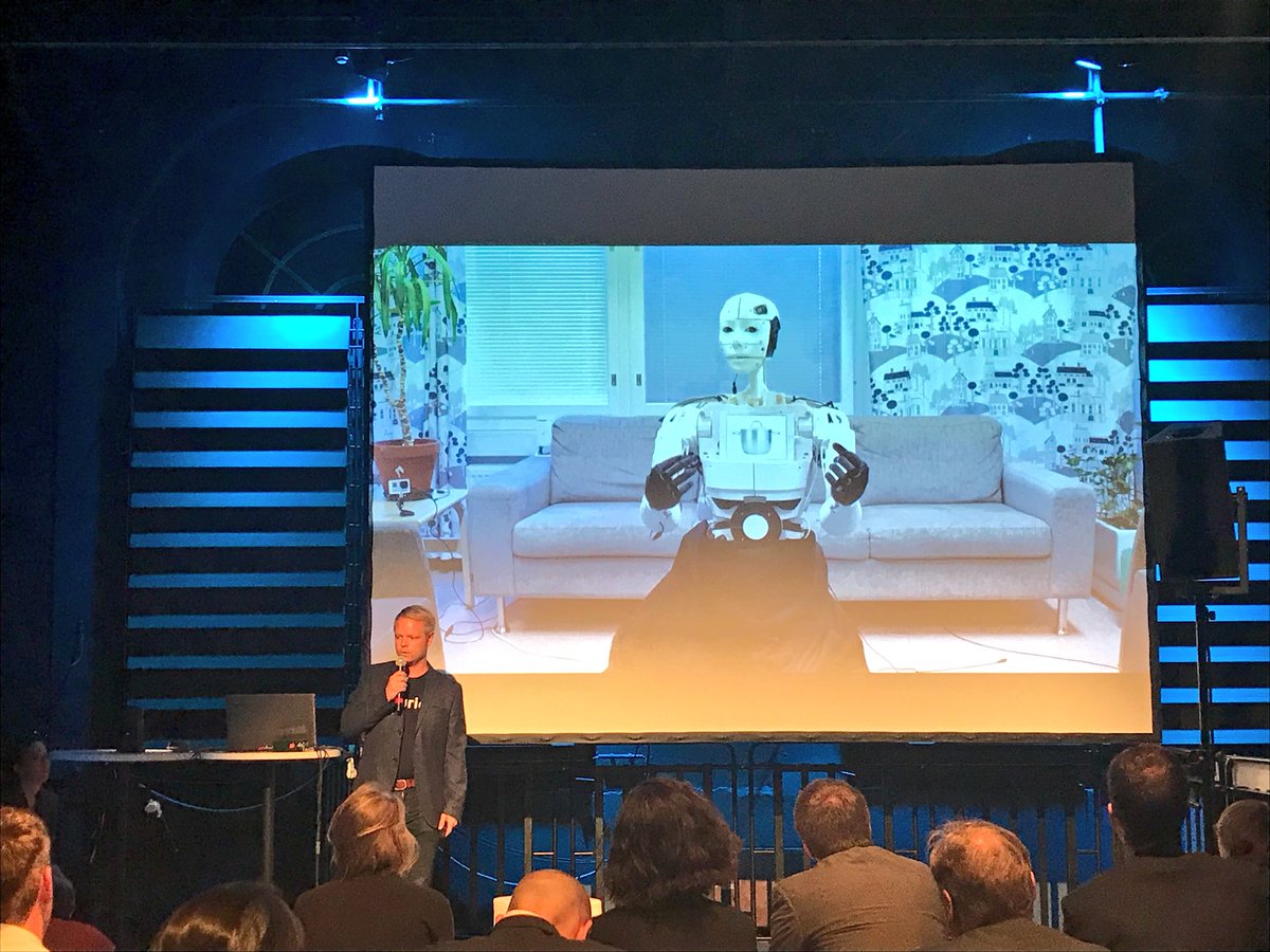 gregorwills's tweet photo. Place your #bets! @futurice taught a #robot to deal #blackjack complete with cheeky #attitude &amp; #personality.  That was just the start, the next one can #teach kids #signlanguage. 

#TechDays18 #TechDaysMunich https://t.co/fGqYHQ5uTQ