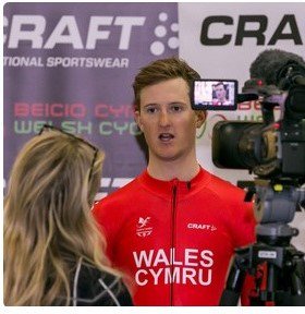 WeltchMedia's tweet photo. From our #media #training days to the TV screen - great to see you @EllieCoster @DylanKerfootRob @BenPowerRacing https://t.co/T69YRSRnmF #motorsport #cycling https://t.co/GurzBZolaZ