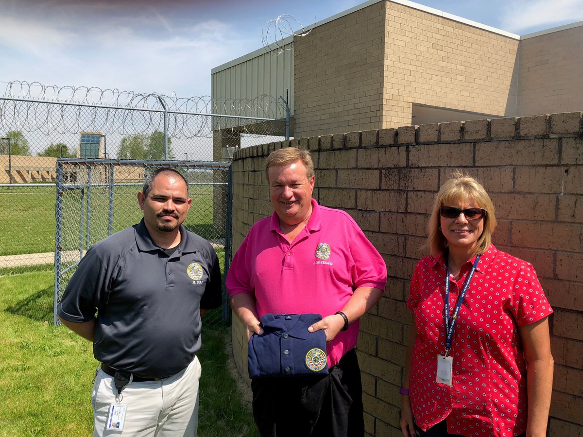 IndianaDOC_SDT's tweet photo. Chaplain Jeffery Hinshaw presented his shirt today for his assistance with helping in instructing the New Employees in religious Practices. In the picture from left
to right: Manuel Diaz, Jeffery Hinshaw chaplain CIF, Warden Wendy Knight CIF. #INCORRECTION #INAPPRECIATION #PSRW https://t.co/4lF5WHBwL4