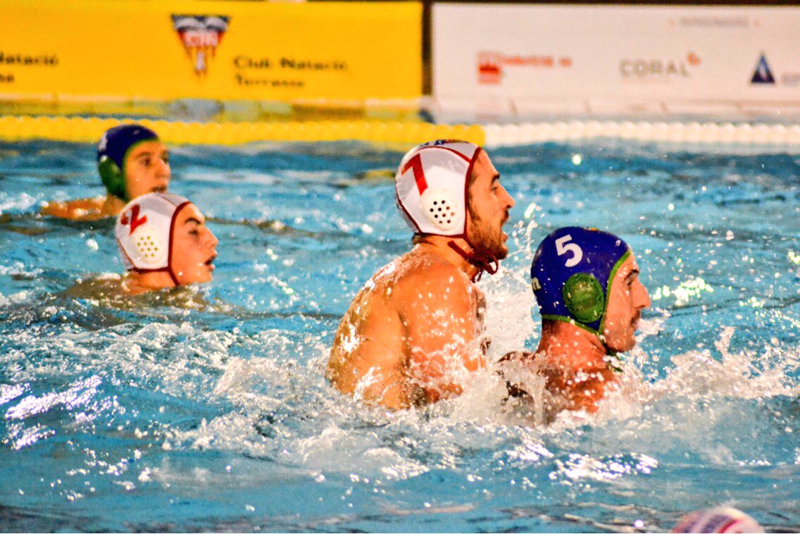 La Crònica de l’Absolut Masculí 

clubnatacioterrassa.cat/el-senior-masc…

<a href="/mrw_es/">MRW España</a> 
<a href="/mrw_terrassa/">MRW Terrassa</a> 
<a href="/MotorMunich/">Motor Munich BMW</a> 
<a href="/motormunichclub/">Motor Munich Club</a> 
<a href="/infisport/">Infisport ®</a> 
<a href="/VYCindustrial/">VYC industrial, sau</a> 
<a href="/netegescoral/">Neteges Coral</a> 
<a href="/coverprotec/">coverprotec</a> 

Foto per <a href="/franpolo3/">Fran Sánchez</a> #waterpolo #terrassa #wptrs #fomentemwp