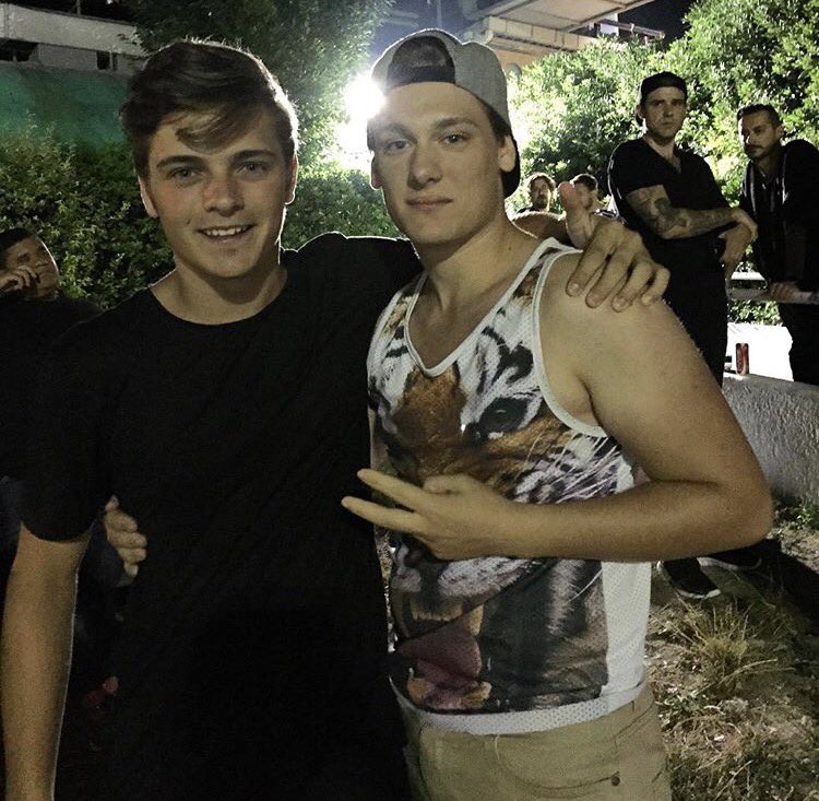 Masenzolo's tweet photo. Happy birthday to one of my greatest inspirations ❤️ @MartinGarrix https://t.co/9tba6Q0U5A