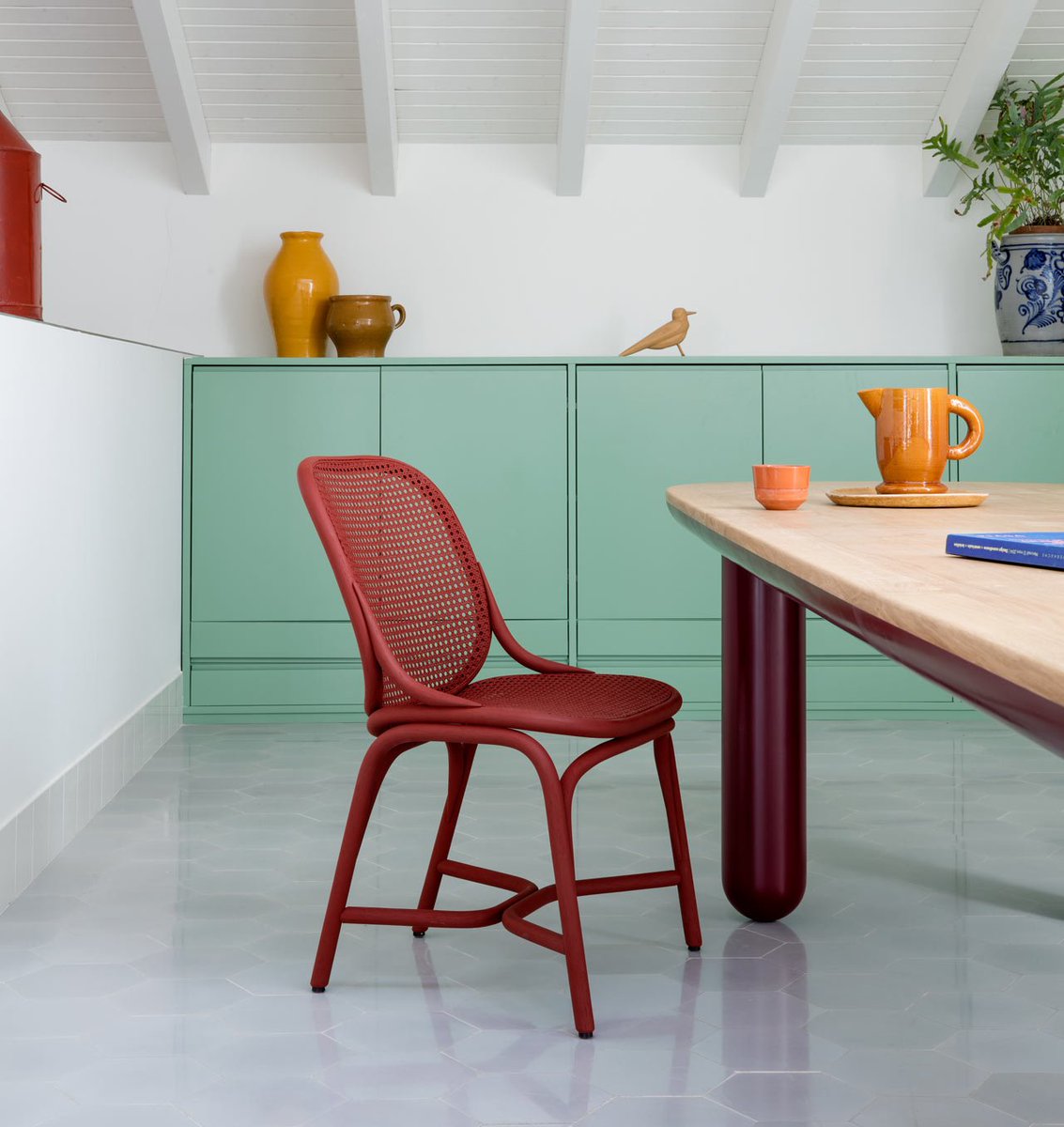 Design Milk tweet media