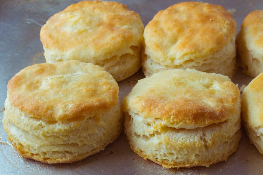SavourYR's tweet photo. Happy #NationalButtermilkBiscuitDay
#buttermilkbiscuit #biscuit https://t.co/FYc1kZDOoc