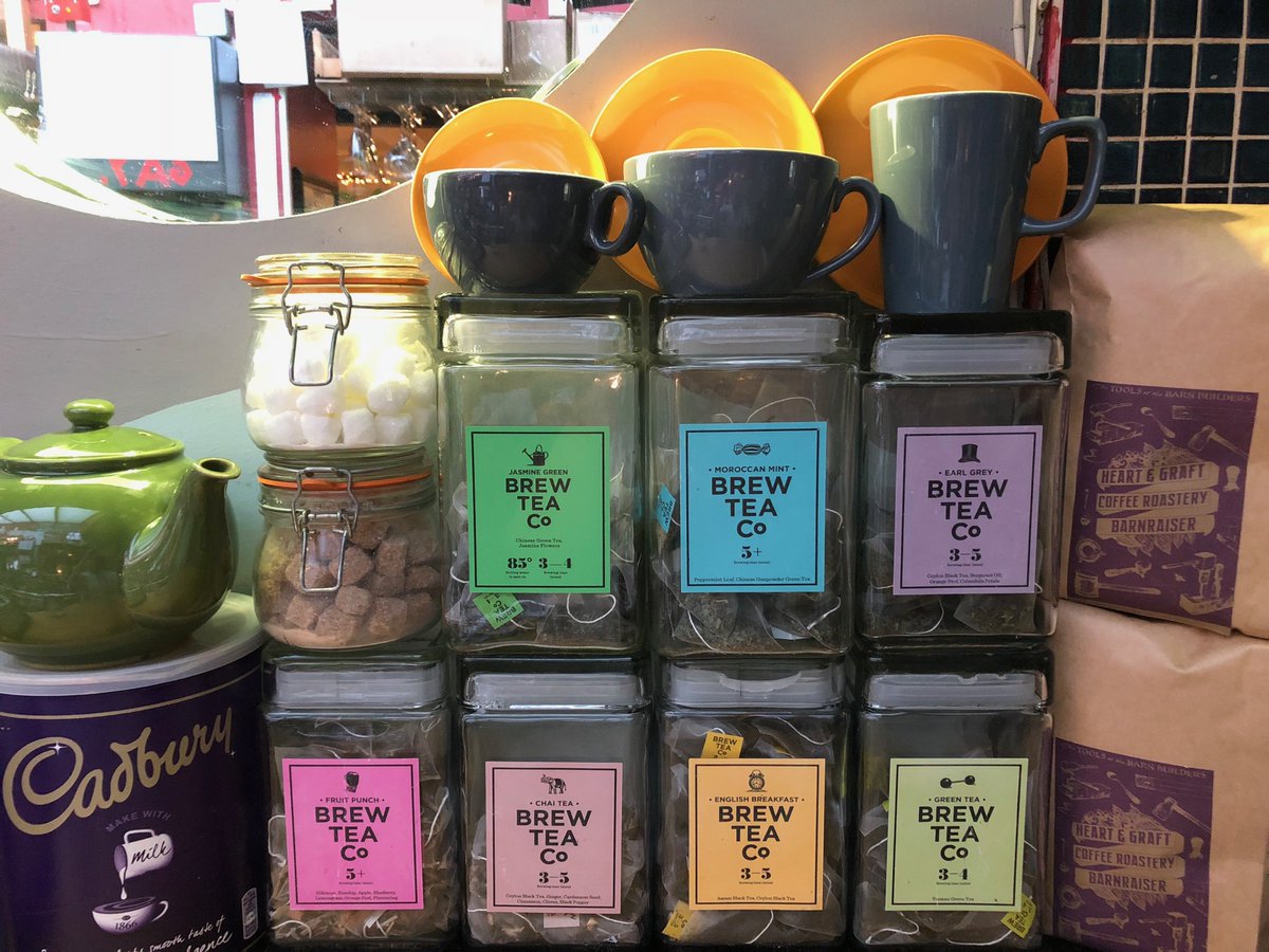 TheFontMCR's tweet photo. A cricketer once told me that having a hot drink on a sunny day cools you down more than a cold drink...
@brewteaco what say you?
#sweattalk https://t.co/u3Y28tCOeH