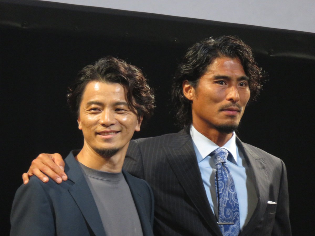 Kayo Kreva Bomber 二人は似てるとずっと思ってたけど 並んでみたらそうでもなかった 笑 Jライブ 中澤佑二 Kreva Jリーグ25周年おめでとうございます