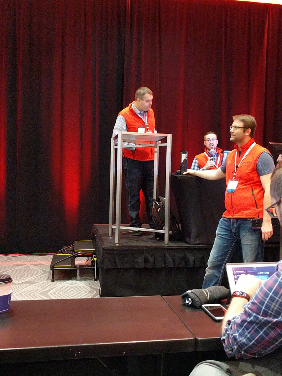 Darrel_Laumann's tweet photo. #MMSMOA @gwblok @Geodesicz Keeping WSUS clean. https://t.co/M8S3QrDT2K