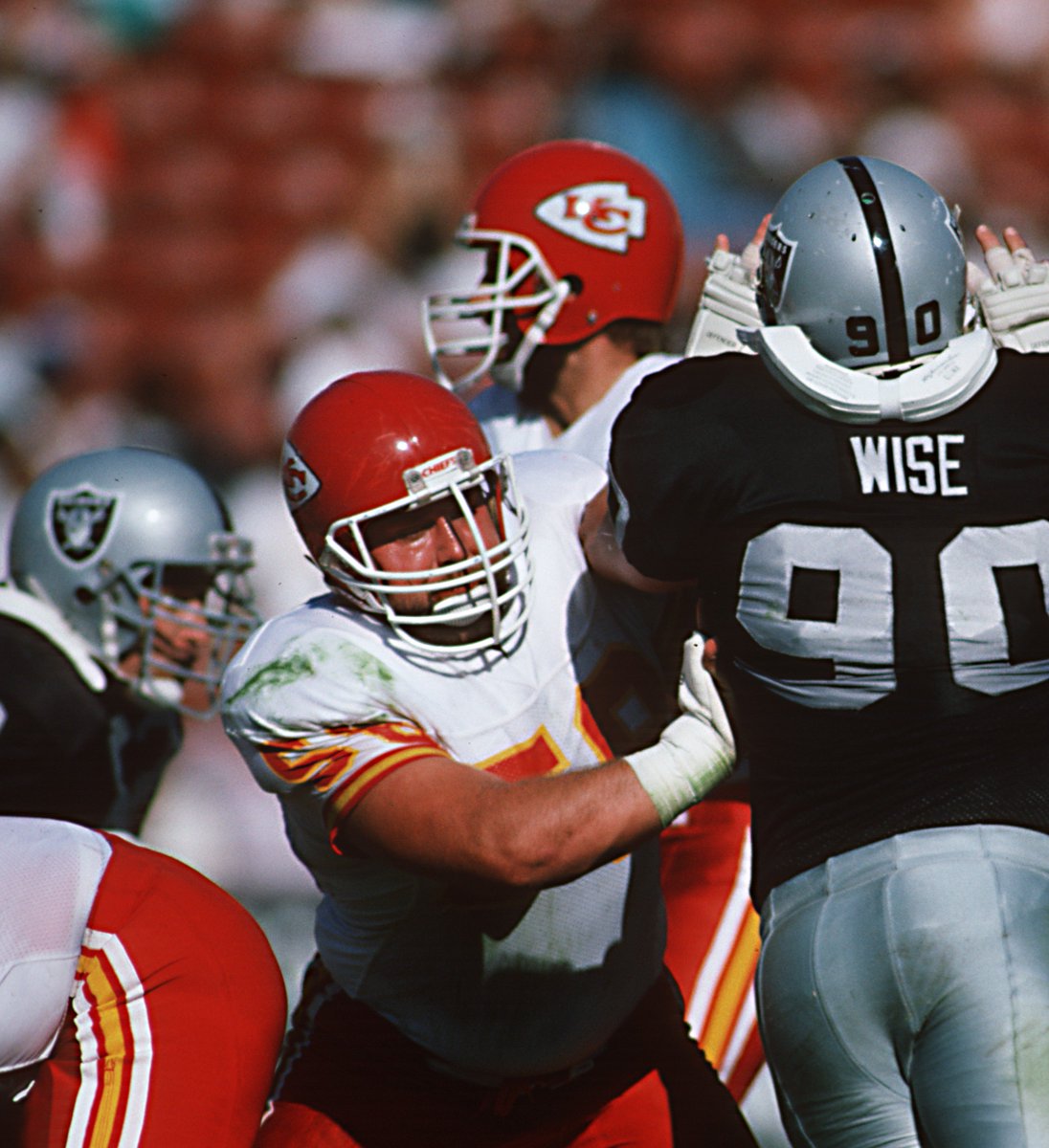 throwback chiefs gear