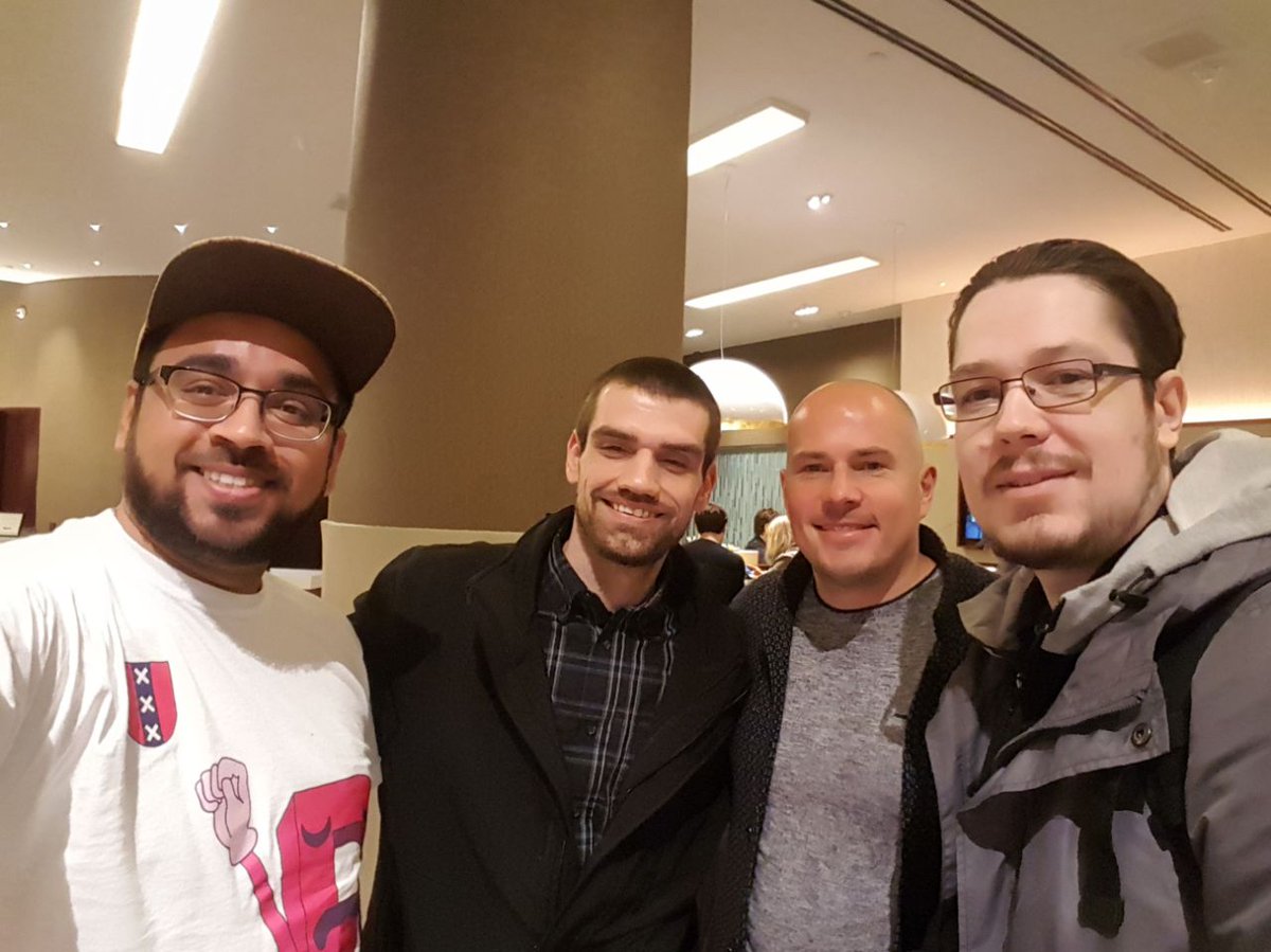 Kyle_Dittmar's tweet photo. Met @Paytomat in NY
https://t.co/37IyHciCMD
https://t.co/E7yHnjcVxA

$PTI $PTX $PTM $DIME #Dimecoin https://t.co/GQdsSv5wPw