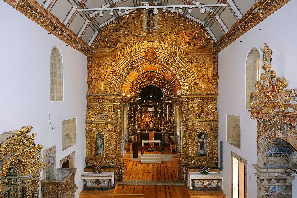 faceroute's tweet photo. Sabias que o Mosteiro de Santa Maria de Vila Boa do Bispo integra a Rota do Românico? E o nome da localidade tem origem numa lenda ligada a este monumento? Vem visitar este fantástico local! https://t.co/n86IuE8KC2
#faceroute #marcodecanaveses #portugal https://t.co/4hUNPsm5z2
