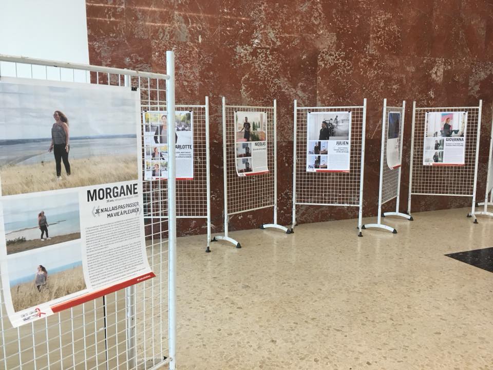 PortraitsVies's tweet photo. 🙂Jusqu'au 18 mai, venez découvrir l'exposition Portraits de Vi(h)es de @ElusContreSida à l'Université @UT3PaulSabatier à #Toulouse ! 

Merci @PrideToulouse pour l'organisation : ) 

#PortraitsVies https://t.co/iqUnX21cbg