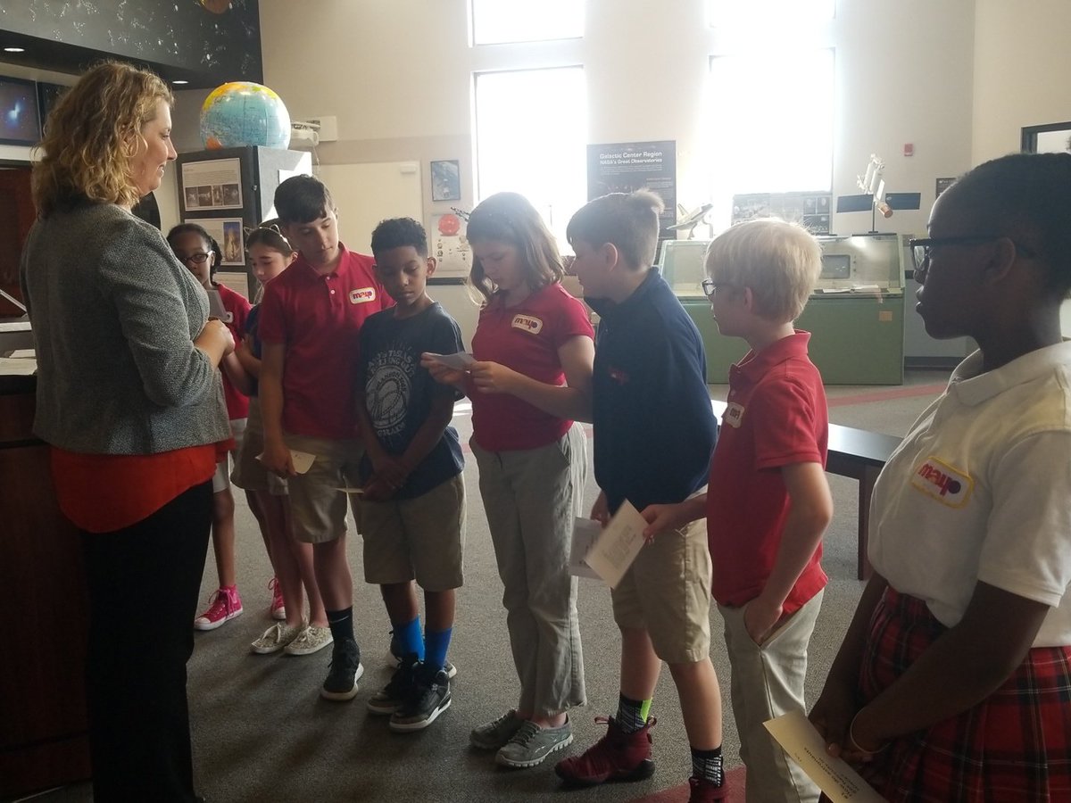 LeeAnnePower's tweet photo. @TulsaSchools students practicing to speak live with @Space_Station astronauts Ricky Arnold and Drew Feustel. https://t.co/QPB3NrdJB1