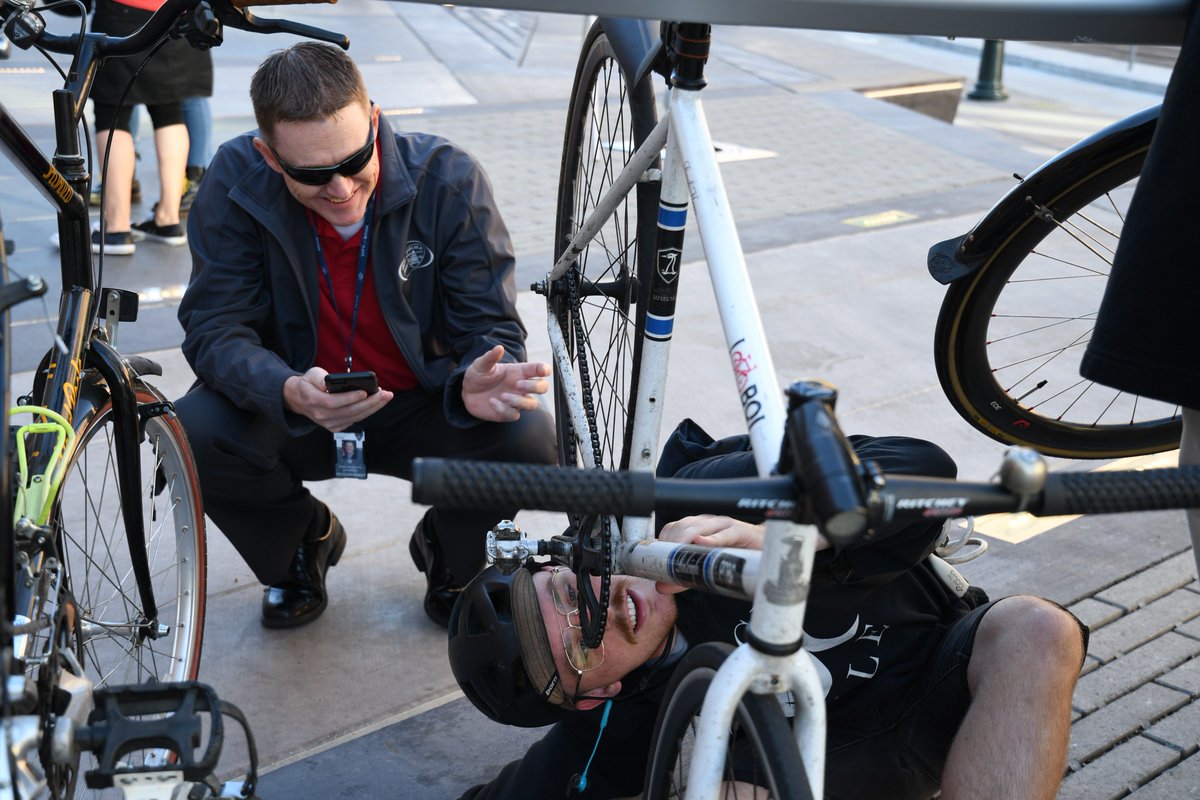 CityOfBoise's tweet photo. It's #BoiseBikeWeek! Come down to Boise City Hall and get your bike registered with @BoisePD, drink coffee and get a bike tune up. It's your one stop bike/coffee shop! #bikeboise https://t.co/9KBHkrUCsu