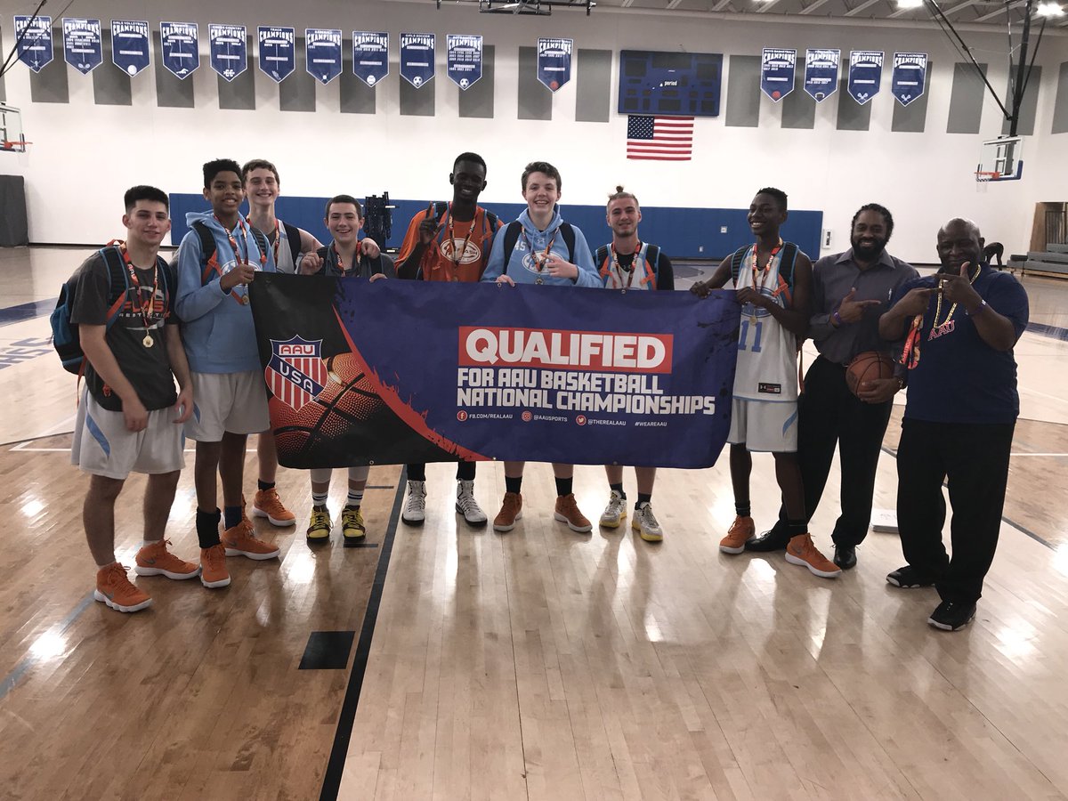 LandfallData's tweet photo. Congratulations to Flash Elite 9th Grade on Winning the 10th Grade AAU FLORIDA Gold Coast Championship “Chasing The Chains.” And Qualifying for the 10th Grade States.

#basketball #9thgrade #aau #aaubasketball #flashelite https://t.co/BOmpZBsUwQ