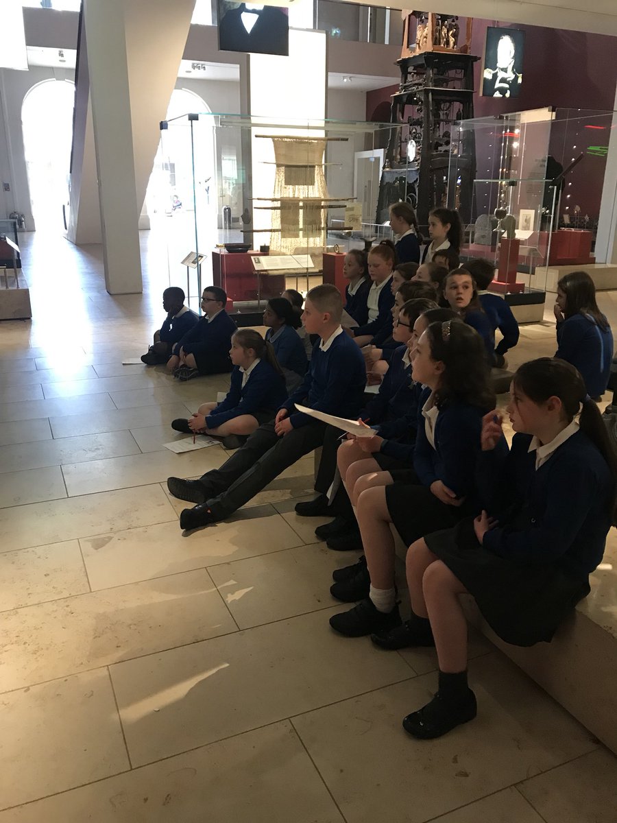 FCRCP5's tweet photo. P5 had a great day out at the National Museum of Scotland for our Inventors and Explorers topic 📺 https://t.co/kKMi7eIVTr