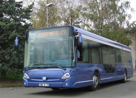 busconducteur's tweet photo. Ce matin petit tour en #Heuliez #GX327  il ne reste plus qu'à 🤞. Belle amélioration par rapport au #GX317 😁. https://t.co/LUxugDmRz9