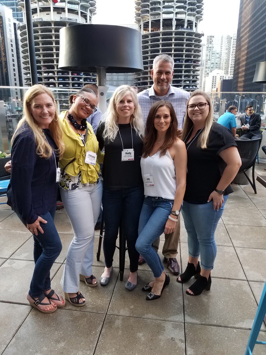 ImpactYourSpace's tweet photo. At @BankFacilities we demonstrated how we can bring your brand vision to life, make consistency easy, and protect your bank interiors from damage. We had a great time talking with everyone. Thanks for having us! #bankfacilitiesforum! https://t.co/815USVXlG1