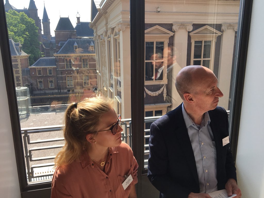 KeesBloklandPhD's tweet photo. Can you imagine the great venue we have for our sessions in the #Mauritshuis convention on “ Beyond the Blockchain” #sfbd https://t.co/qxxgaiCDcN