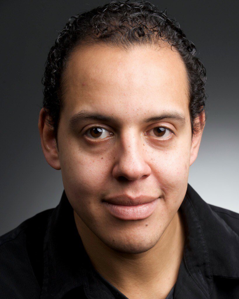 rainorshineUK's tweet photo. Summer 2018 cast! This is also Peteβs debut year with us!
He can walk superbly well in high heels, after spending 2 weeks learning how to do so to play the Bawd in Pericles, as no self respecting brothel madam would be seen dead in flats! #castfacts #introducing #meettheteam https://t.co/ichVAWxxog