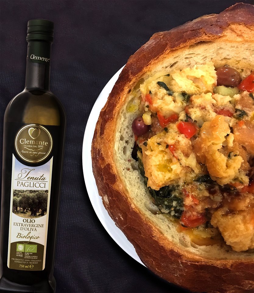 olioclemente's tweet photo. Sapevate dell'esistenza di un vulcano sul Gargano? 🌋
Allora cercatelo, trovatelo e GUSTATELO 😁😋

#olioclemente #tenutapaglicci #vulcano #pancotto #ricettedelgargano #saporidipuglia #thisispuglia #tradizione #pugliafood #mangiarebene #tuttobuono https://t.co/GL27Jf6Exa