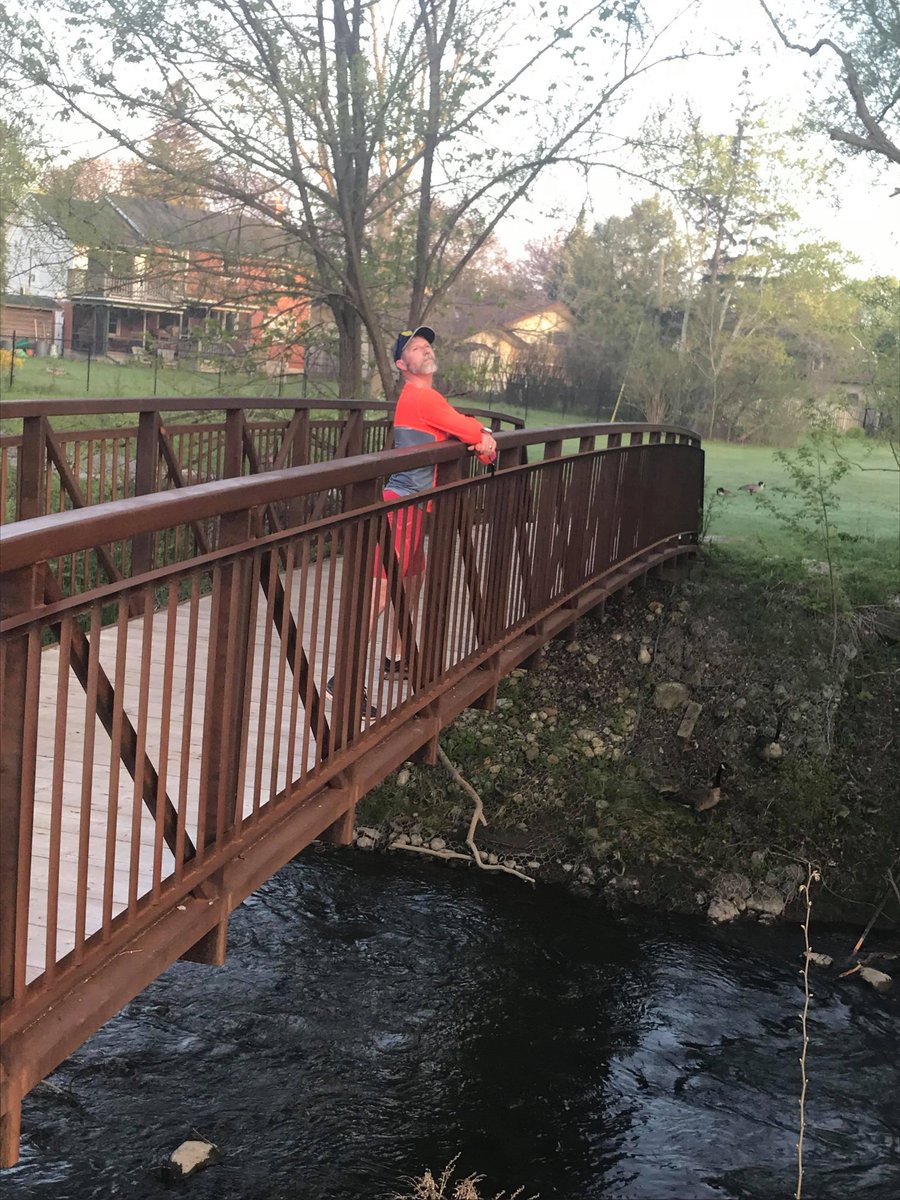 dieselRuns's tweet image. Fun morning run with @kruissr talking assistive running (guiding) for the amazing VI members of the Rarebits. Love our group and so proud to have members that can be brought in to enable these athletes in sport. 🏃🏃🏃#GoRarebits #runnerBliss