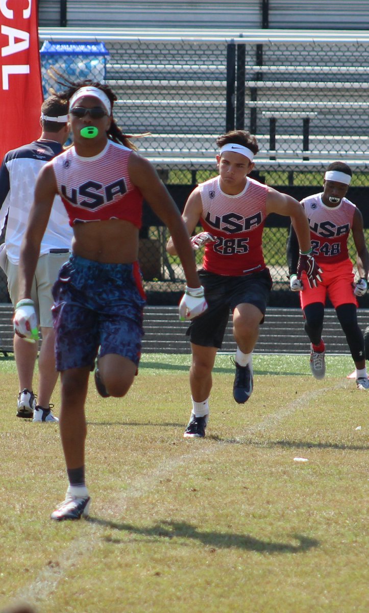 dakota_twitty's tweet photo. I am @dakota_twitty 6'2", 160lbs WR/DB
Class of 2022. I define myself by doing the things that people dont see behind the scenes! #TheRoadLeastTraveled https://t.co/KVo45HOZOI