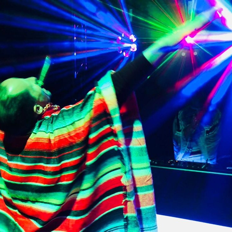 DarkStarDiscos's tweet photo. Dance like no one's watching...
https://t.co/HG2cTR7M2a
@Jay_Nashville https://t.co/mWOJ9GZeJ4