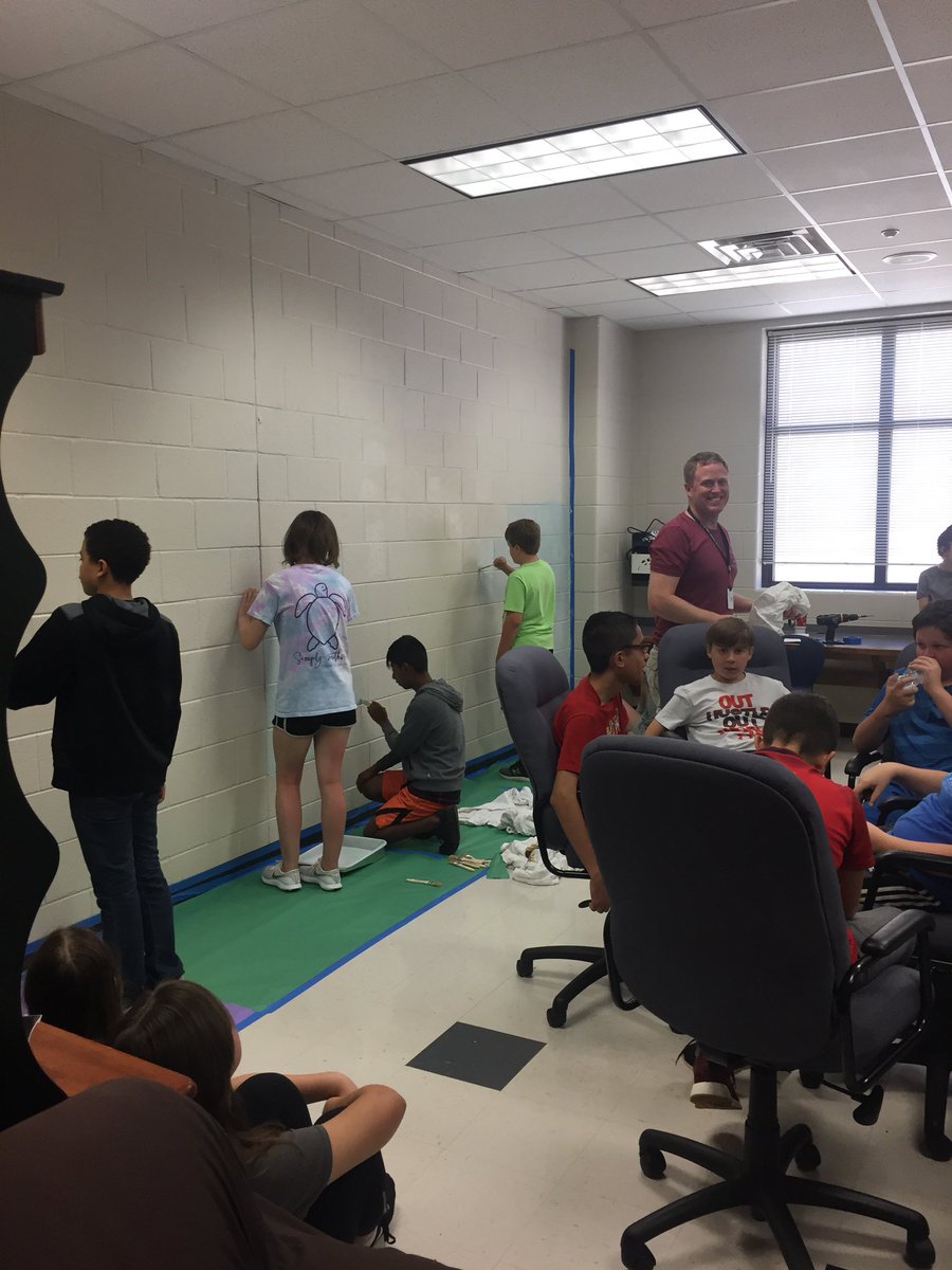 BethLoedding's tweet photo. Mustangs on a Mission! @LittleMillMDL @FCSchoolsGA #thebestyou https://t.co/c2s91xN1zr
