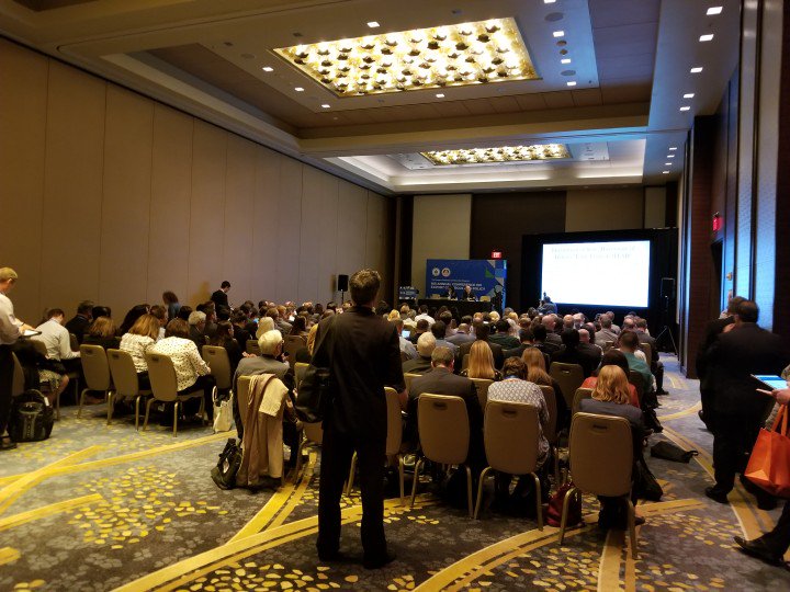 tradelawnews's tweet image. Standing room only at the cloud computing session at the BIS Update conference. #BISUpdate #exportcontrol