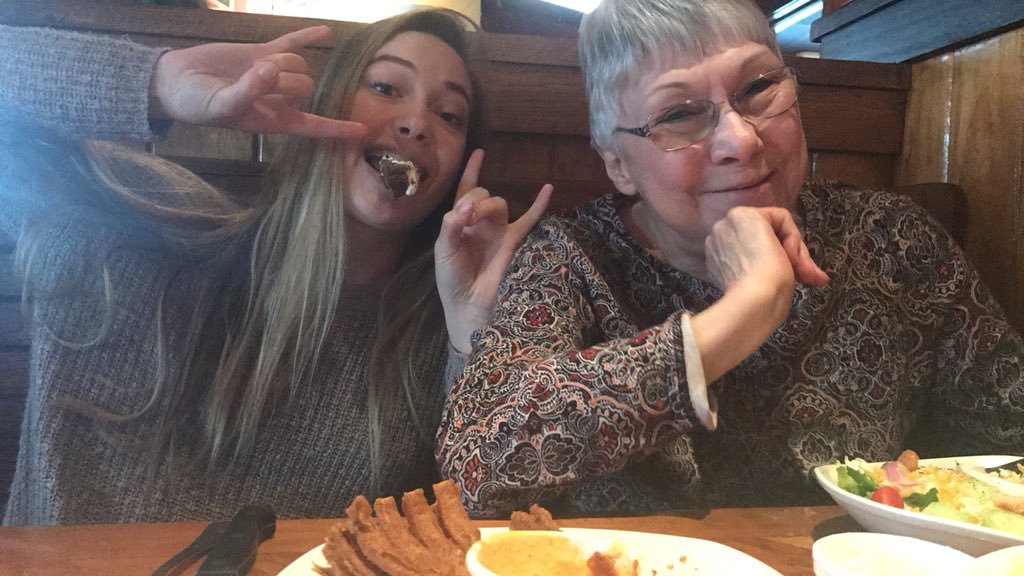 HannahChrisman6's tweet photo. 3 years ago today My grandpa was taken from me, last night my grandma was taken too. You’re in a better place grams, make sure to give gramps a hug for me 💓 https://t.co/qLoLytA4k2