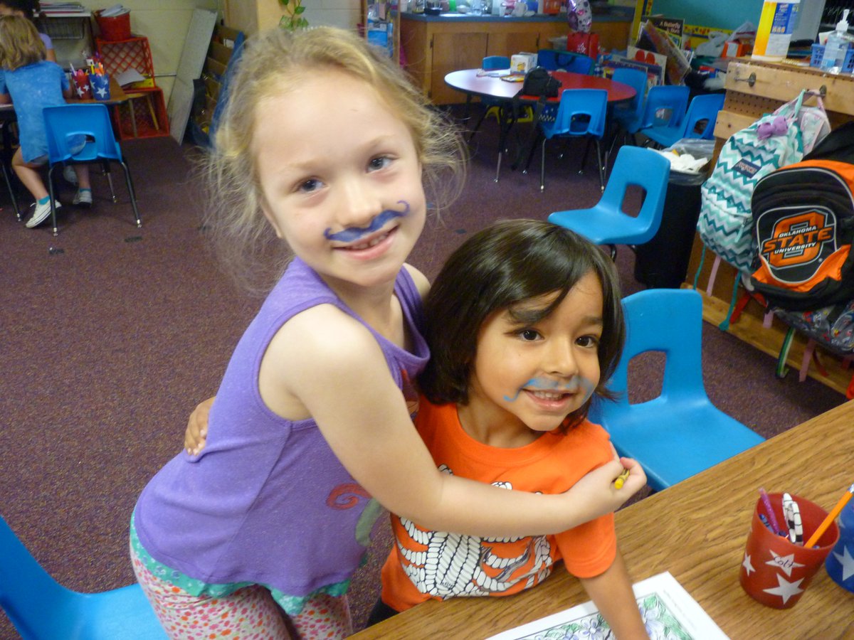 #walnutcreekworldchangers #kindergartenmustaches
Kindergarten Mustache Day!!!