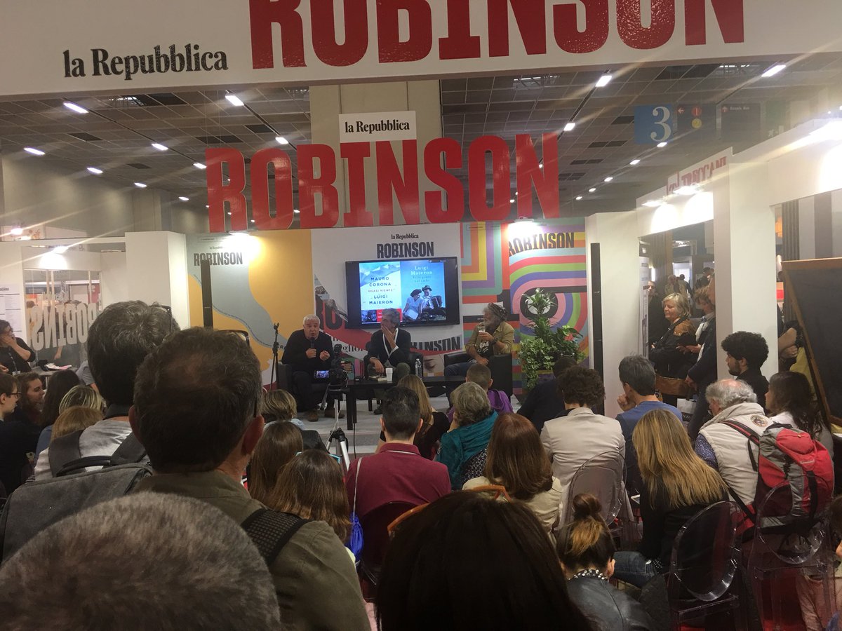 chiarelettere's tweet photo. “Te lo giuro sul cielo” e #QuasiNiente  #LuigiMaieron e @CoronaMauro con #AngeloMelone @Robinson_Rep al @SalonedelLibro #SalTo18 
Grazie @a_venuss https://t.co/wOsHBouZ47