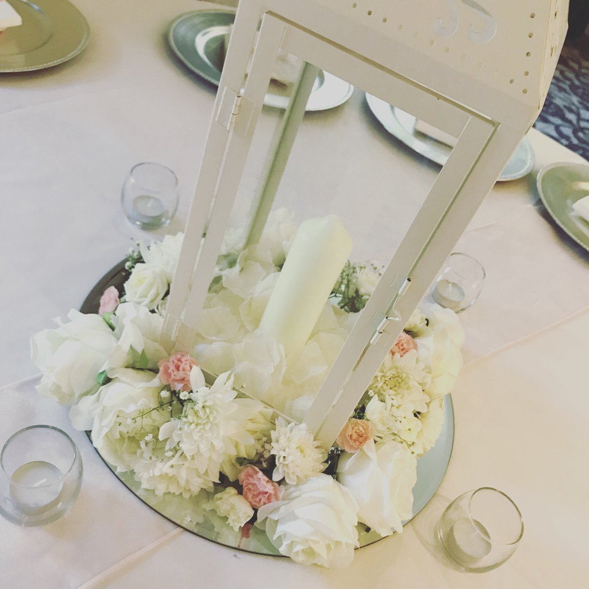 Lilyspecialeven's tweet photo. Congratulations to our lovely couple Mr and Mrs Mitchell, who got married on Saturday.

Here are the centrepieces that we designed and supplied for them.
View more of our products here:

https://t.co/YPTeDam9Lx https://t.co/S3ceXwJnHs