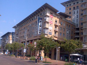 RennieStock's tweet photo. 1381sqm Shop To Let in Hatfield Contact: Gerhard 0829260804 or visit: https://t.co/winQg7OPGv https://t.co/5u0MwRYlCp