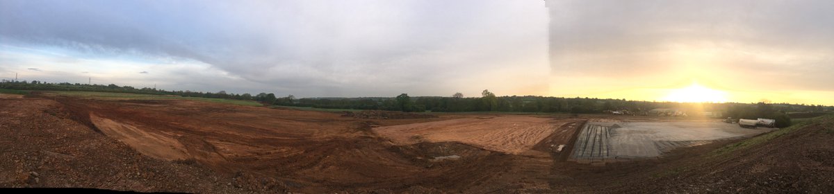 TRStabilisation's tweet photo. #SoilStabilisation works progressing well on a "small" site in the Midlands 
#limestabilisation #cementstabilisation https://t.co/79qItjXLFG
