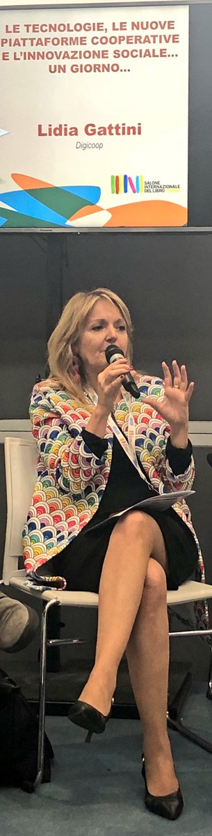 docservizi's tweet photo. Lidia Gattini racconta gli obiettivi della neonata #Digicoop, piattaforma cooperativa nel mondo dei media e del giornalismo che condivide la proprietà di mezzi e contenuti #SalTo2018 https://t.co/WykSCVoZ9x