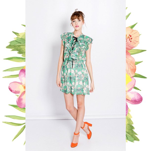 selfiemodacom's tweet image. One of the must-haves for summer 2018 for a fresh and colourful look. 🔎 Dress code:  RNP17390VE 👗☀️🌊🍧🌼  For all collection Silvian Heach ➡️ bit.ly/SilvianHeach_S… 🌼

#silvianheach #musthaves #musthavestyle #flowerydress