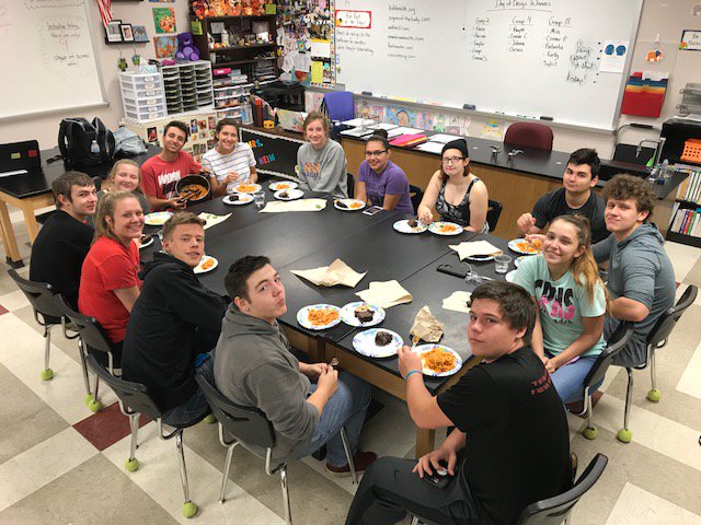 MHeimScience's tweet photo. Antonello made Bio 2 authentic Italian spaghetti and we had a family meal!! #HeimCPBio2 @CPHSGophers https://t.co/xIi24fUPWd