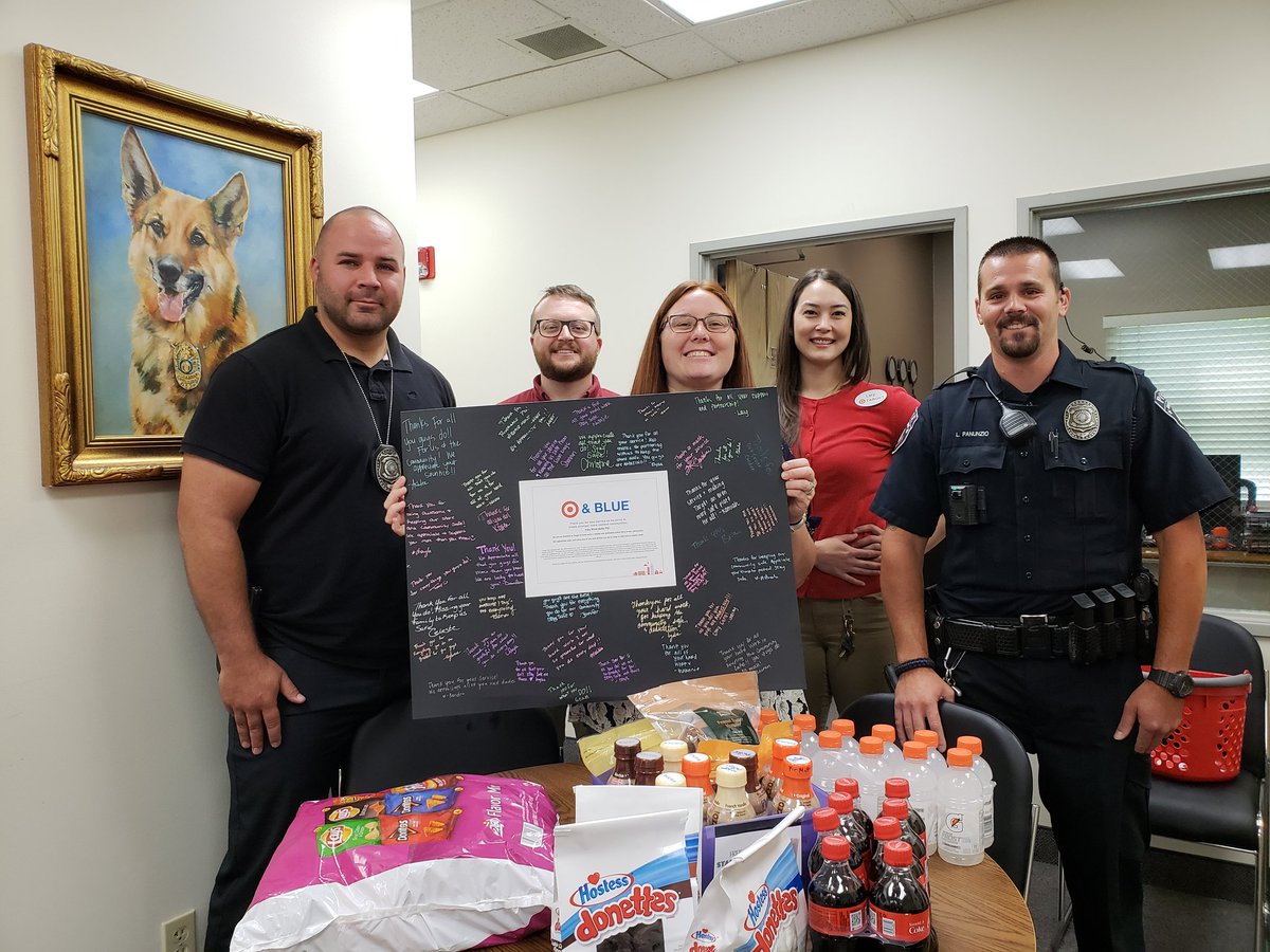 The #riv #t1753 is thankful for our <a href="/RiverdaleCityUT/">Riverdale City, Utah</a> police and all they do #PoliceWeek2018 #TargetAndBlue <a href="/OneEyedLance/">Lance Leithead</a> <a href="/blake_andrus66/">Blake Andrus</a>