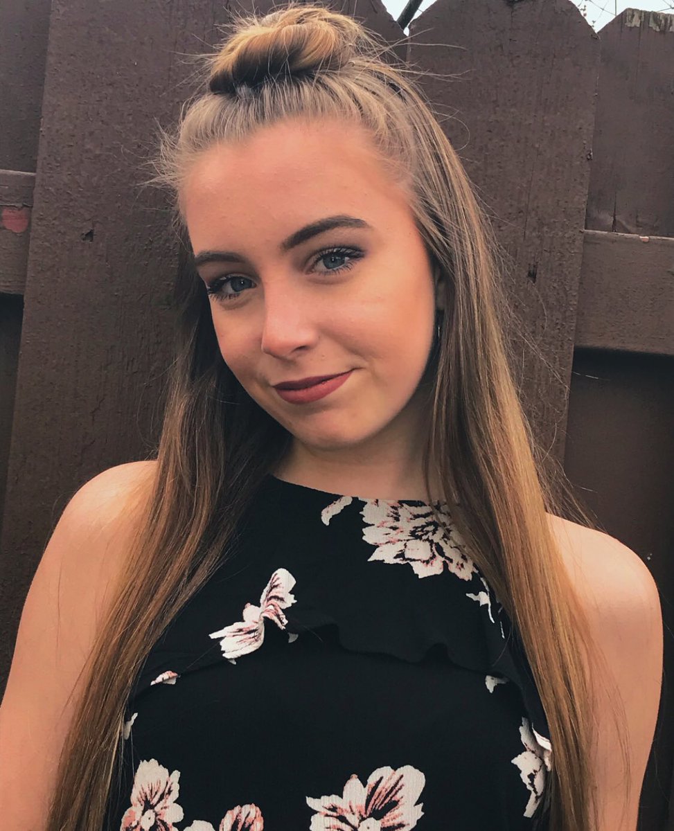 SHSMustangExp's tweet photo. Congratulations to the new Presidents and Dance Captains of Mustang Express for the 2018/2019 school year/season! 🐎🎙

Alexa Gorcynski- President 
Shane Strohmenger- President
Kelsey Burdorff- Dance Captain
Khalil Tyus- Dance Captain https://t.co/MuOZRPipmB