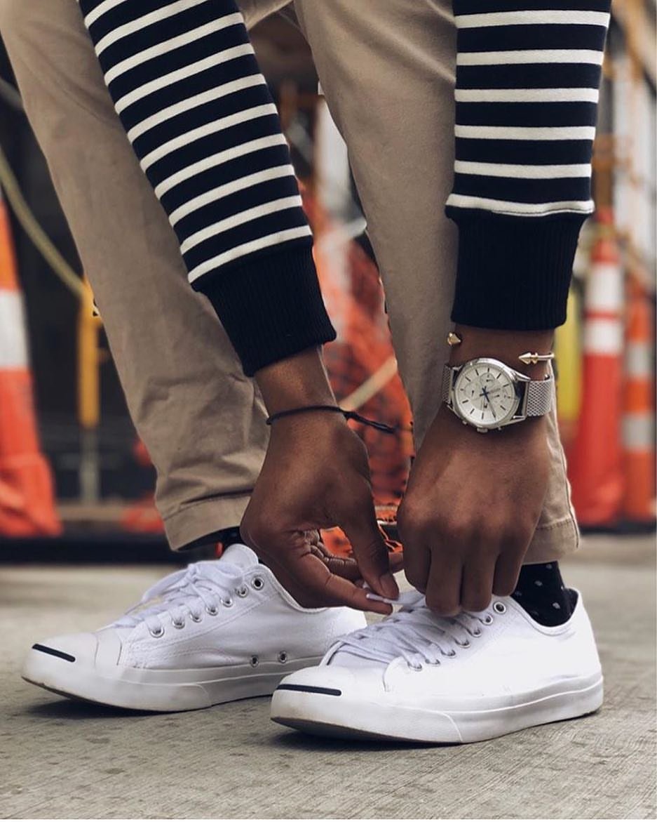 MensHealthBox's tweet image. Lace up. (via @DeadSoxy)