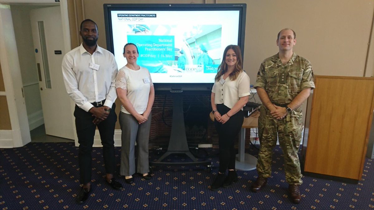 _Royal_AMS's tweet photo. Army Operating Department Practitioners supporting the future of the #DefenceODP at the AMS insight day for serving soldiers and civilians who aspire to become ODPs. #ODPday @Defence_Medical @CollegeODP @BCUDefencePh3 @ODPBCU #futureODPS https://t.co/1EER1SBDCr