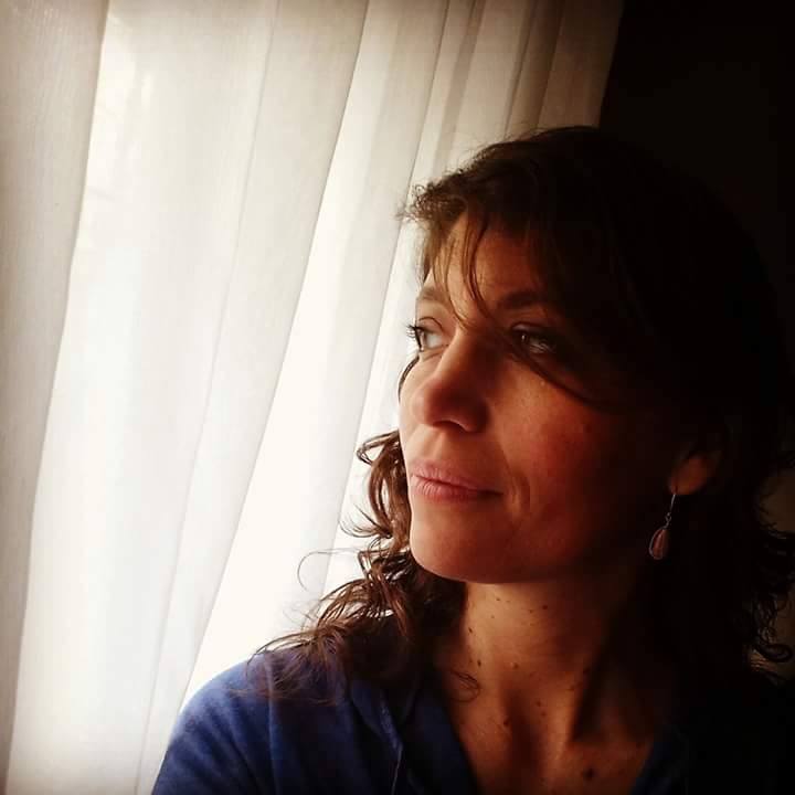 AnyLibros's tweet photo. Hoy en el blog: Preguntas a @CBugnone https://t.co/x6J0enulgD ☺️ https://t.co/WhlJqNfV9X