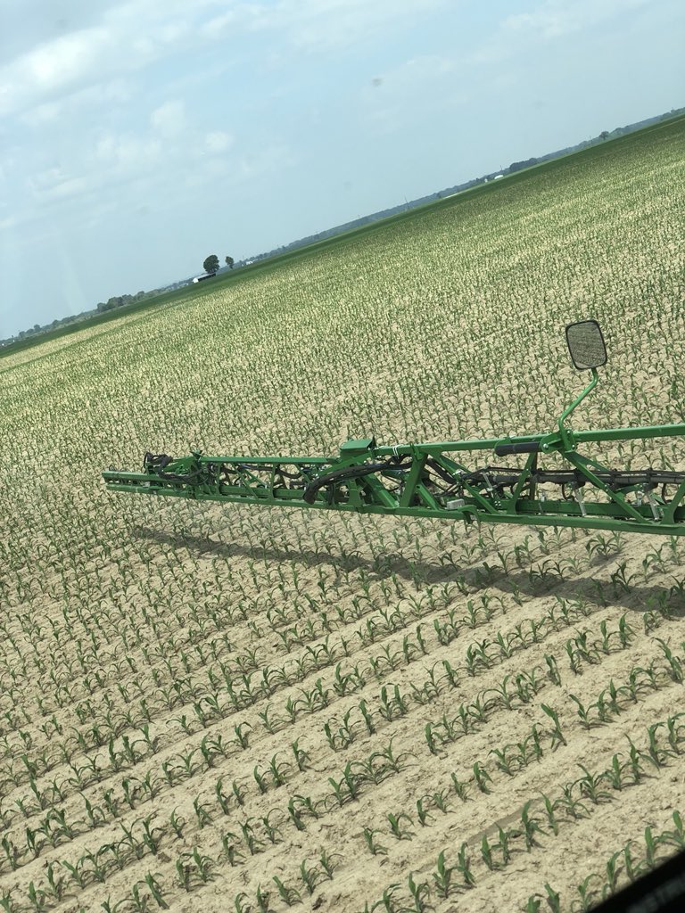 mbates_7's tweet image. As the old timers used to say, “time to let the crop lay”..............except now it’s with a 120ft boom instead of a six row crop cultivator #SecondPass @DowsonCole @DowsonAda @KYLEJDOWSON