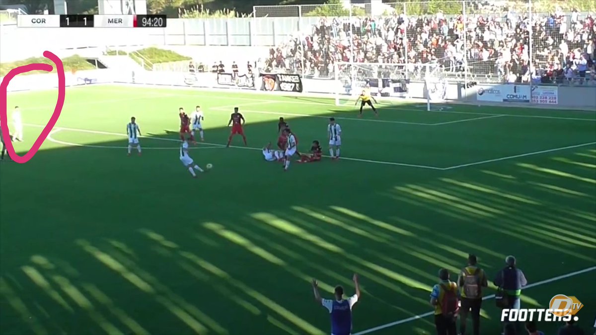montavez945's tweet photo. Anular un gol así y tras varias indecisiones en ese momento del partido y con la importancia de tal, me parece la sinvergonzonería más grande del futbol. Que sigan permitiendo estas canalladas para q tanto esfuerzo e ilusión al final no valga para nada. Mucho ánimo @PortalFilial https://t.co/dnQugYO2vM