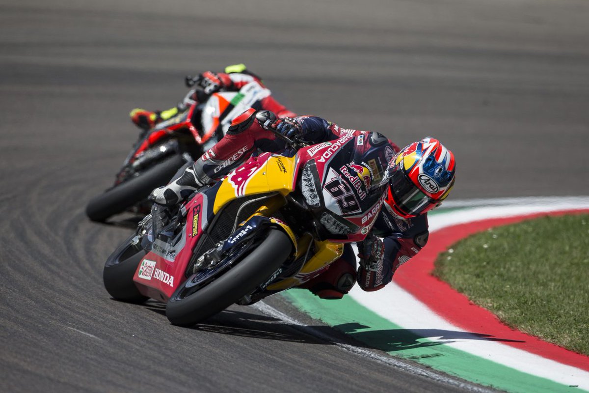 MotoGP Fan Zone tweet media
