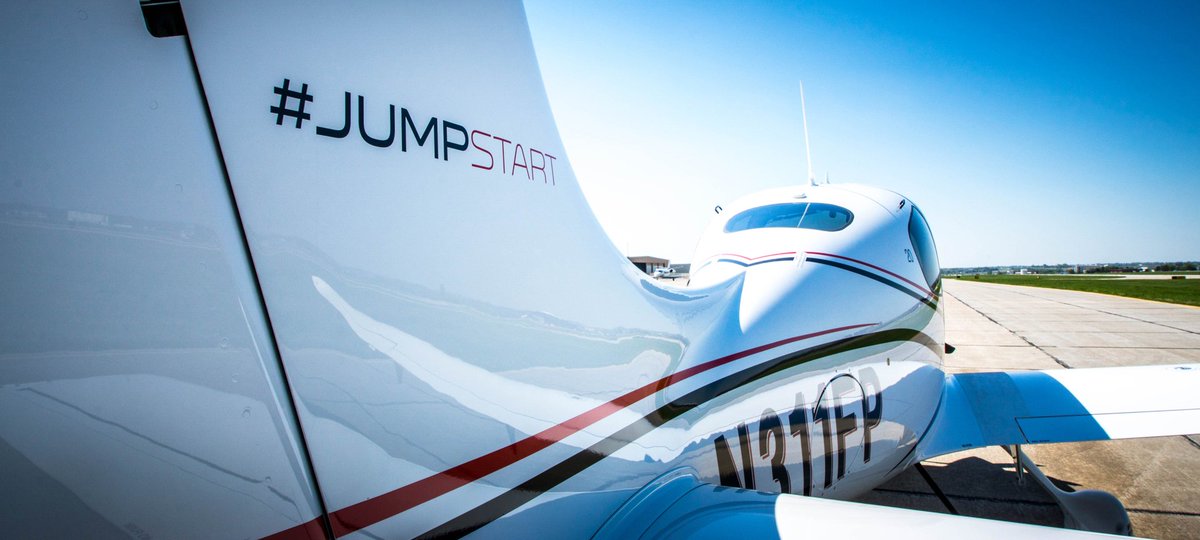 igniteflightlnk's tweet image. THE WAIT IS OVER!! Our brand new 2018 Cirrus SR20 G6 is now available to rent! Check out more photos and details here: bit.ly/2Hd0mOg

#N311FP #KLNK #flyperformance #cirrus #SR20 #G6 #flighttraining #learntofly #cirrustrainingcenter #discoveryflight